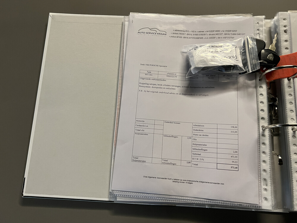 Porsche 911 993 3.6 Carrera 4 Coupé 272PS 1995, 2-KLZ-95