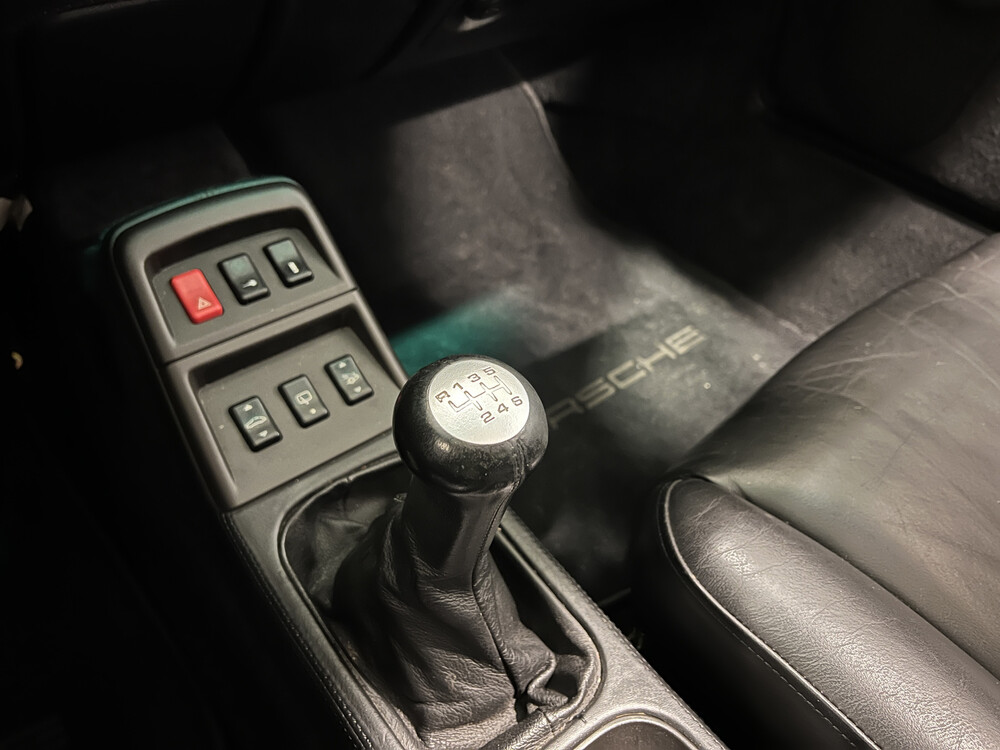 Porsche 911 993 3.6 Carrera 4 Coupé 272PS 1995, 2-KLZ-95