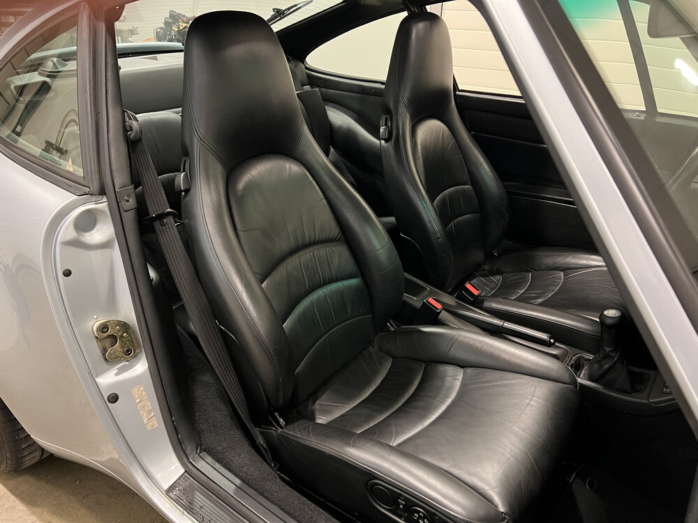 Porsche 911 993 3.6 Carrera 4 Coupé 272PS 1995, 2-KLZ-95