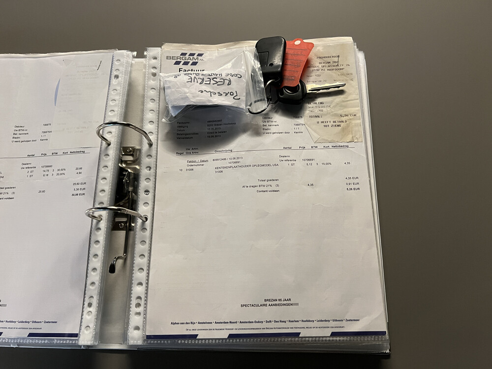 Porsche 911 993 3.6 Carrera 4 Coupé 272PS 1995, 2-KLZ-95