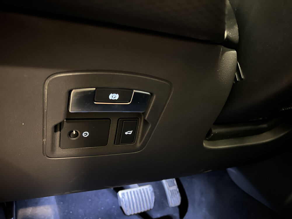 Land Rover Range Rover Velar 2.0 i4 AWD R-Dynamic 241PS 2018, K-098-VF