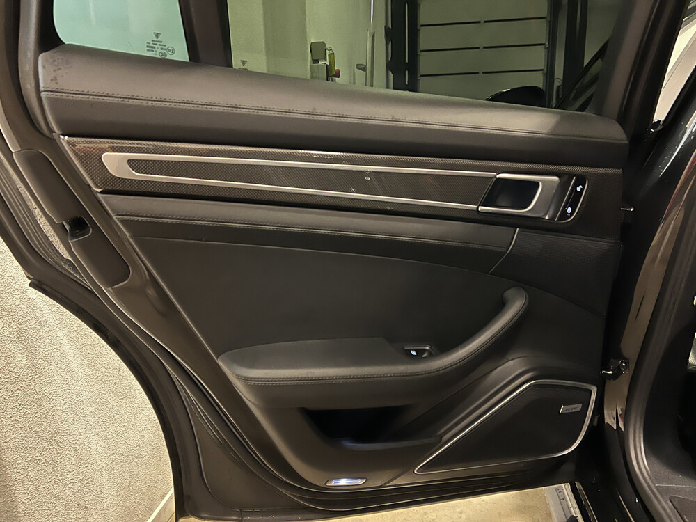 Porsche Panamera Sport Turismo E-Hybrid 4 2.9 V6 SportChrono 462PS 2018, ZV-954-P