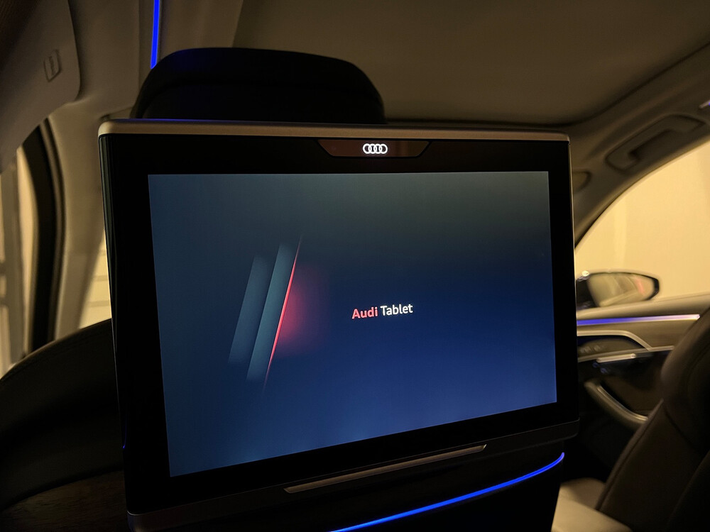 Audi A8 55 TFSI QUATTRO Hybrid Pro Line Plus 340PS 2018 NEUMODELL, L-574-RN