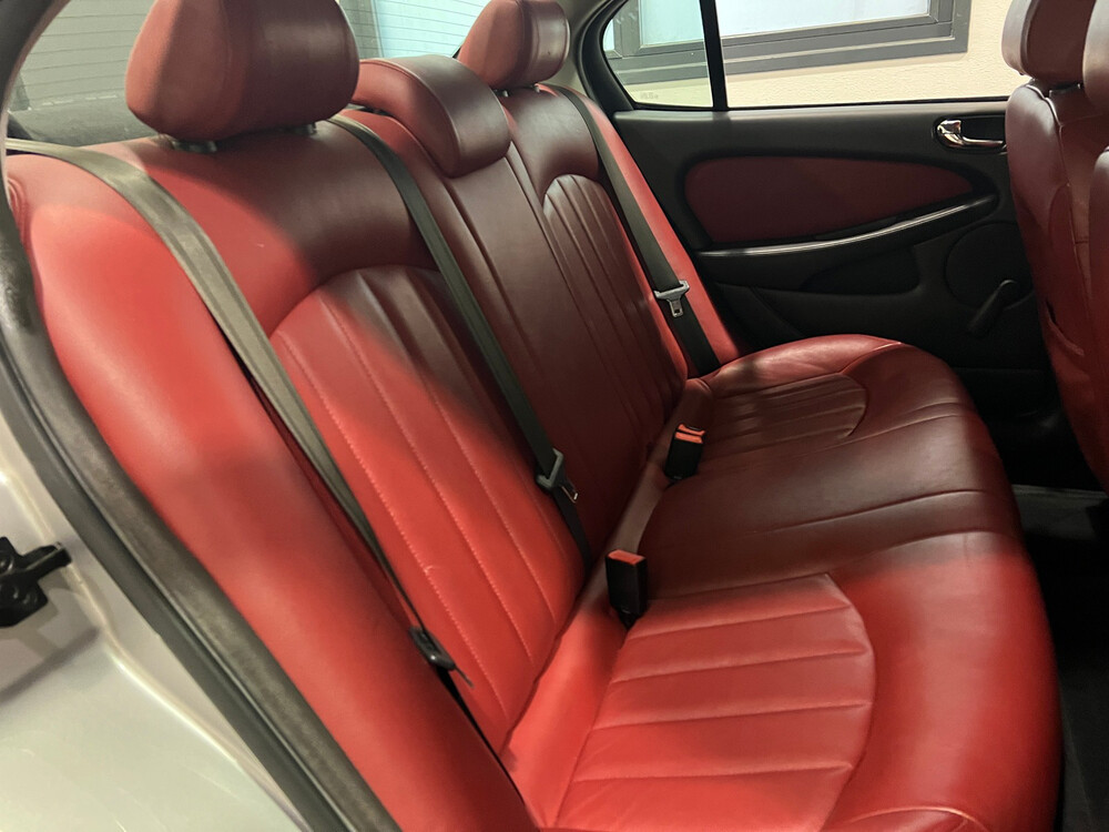 Jaguar X-type 2.0 V6 Executive 156hp 2003 -Org. NL-, 22-LZ-TK