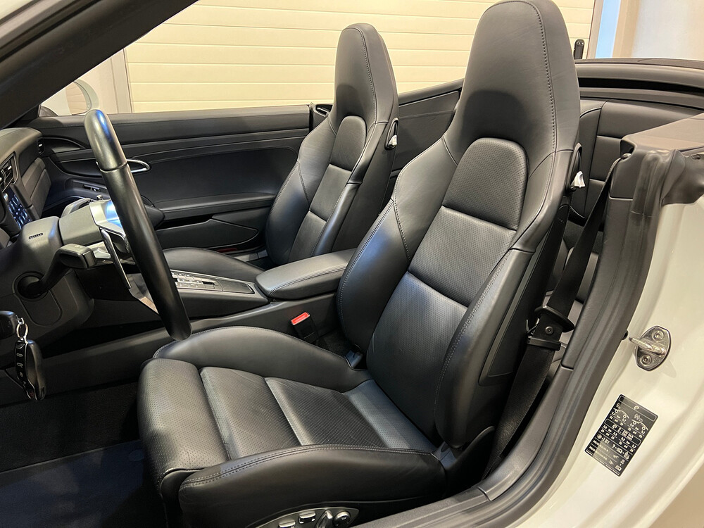 Porsche 911 3.0 Carrera 4 370 PS 2016 Cabriolet, N-989-BH.