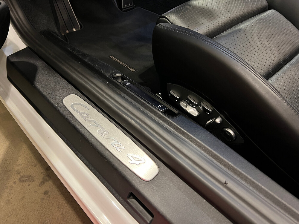 Porsche 911 3.0 Carrera 4 370 PS 2016 Cabriolet, N-989-BH.