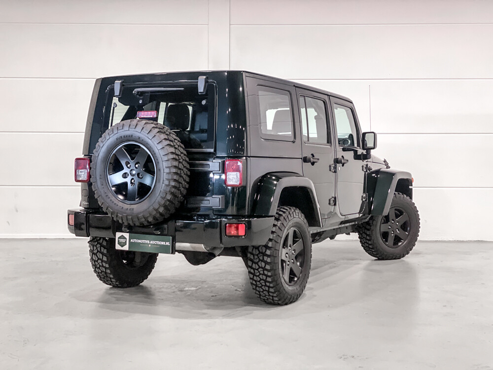 Jeep Wrangler Unlimited 2.8 CRD Rubicon 200pk 2012 Cabriolet, 2-TGJ-65