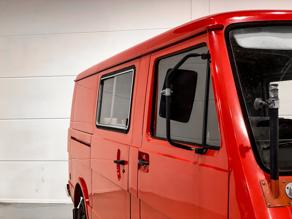 Volkswagen LT32 Campervan 1982