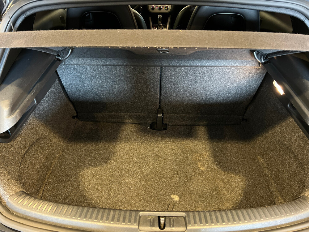 Volkswagen Scirocco 2.0 TFSI Highline 211hp 2012, R-201-PH