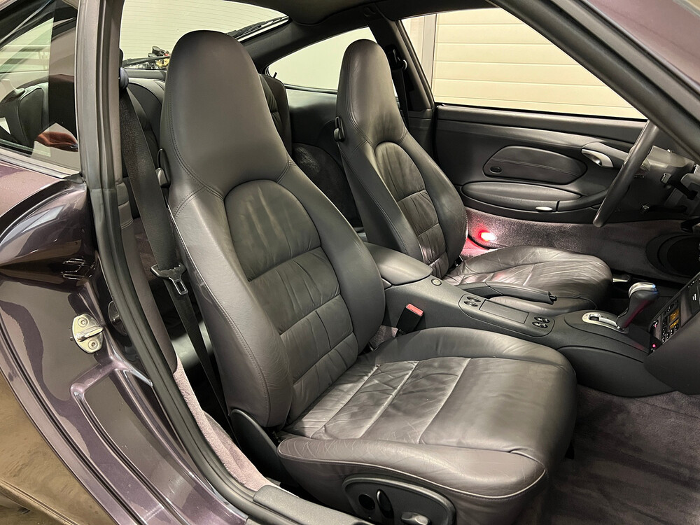 Porsche 911 996 3.4 Coupé Carrera 300PS 1999, 90-ST-DN.