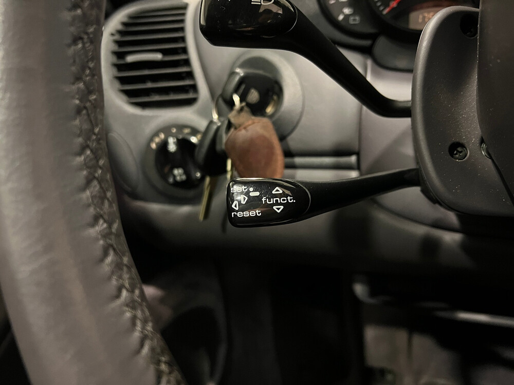 Porsche 911 996 3.4 Coupé Carrera 300PS 1999, 90-ST-DN.