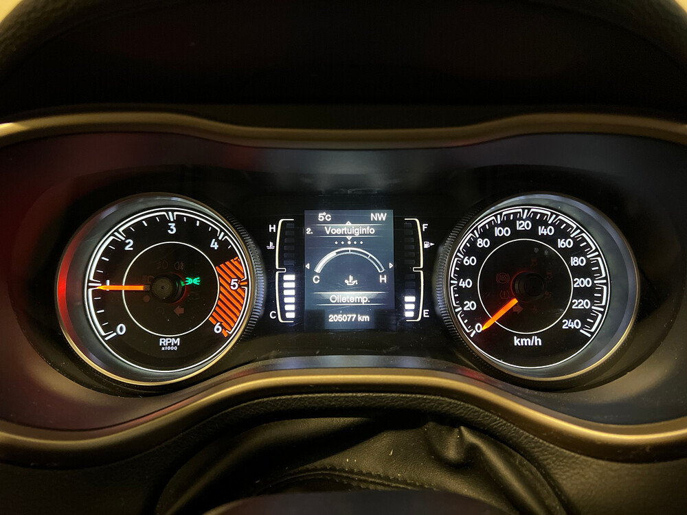 Jeep Cherokee 2.0 Longtitude 140pk 2014, 7-TRR-35