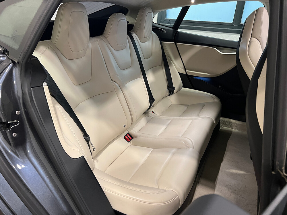 Tesla Model S 75D 476hp 2017 -Ursprünglich. NL-, RK-236-J