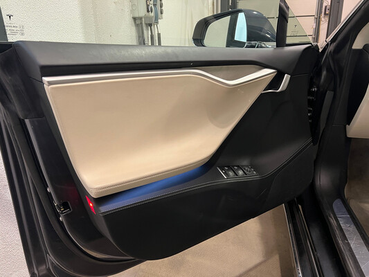 Tesla Model S 75D 476hp 2017 -Ursprünglich. NL-, RK-236-J