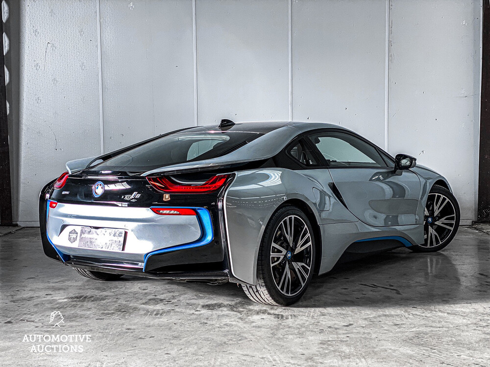 BMW i8 1.5 First Edition 231PS 2015 -Org. NL-, GG-542-N