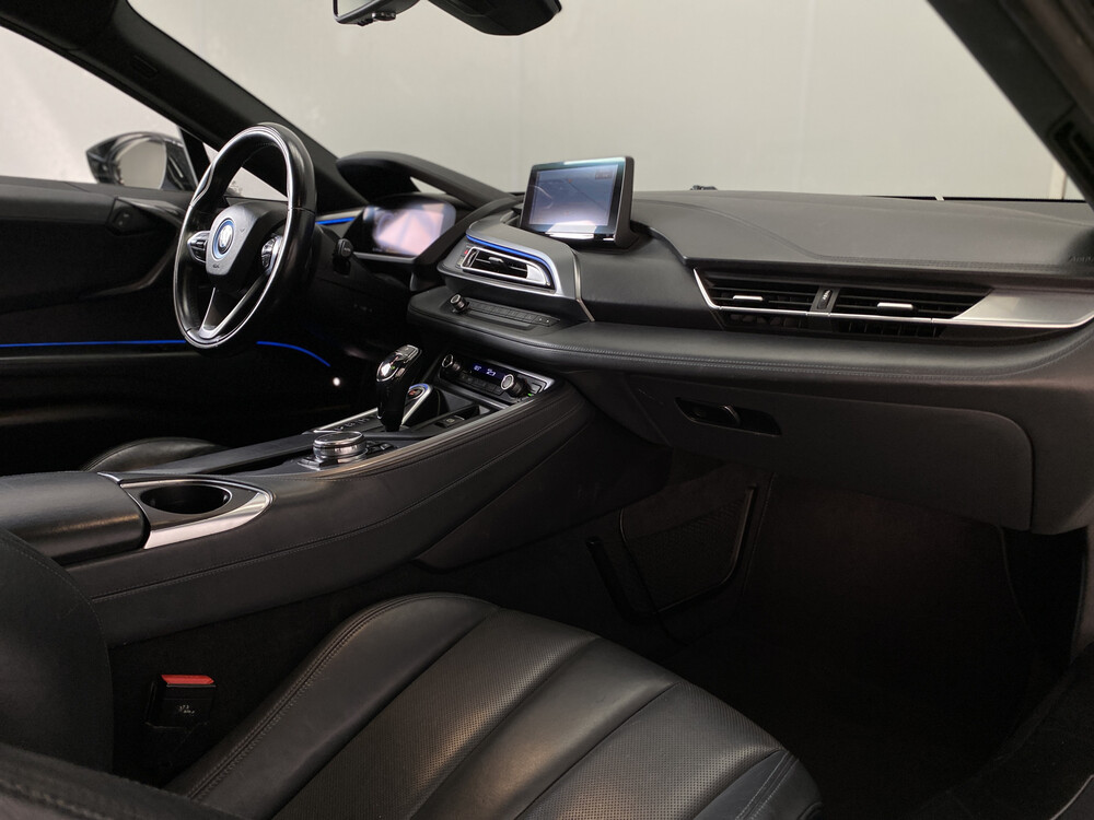 BMW i8 1.5 First Edition 231PS 2015 -Org. NL-, GG-542-N