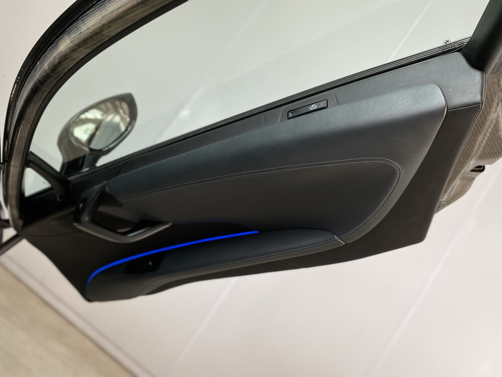 BMW i8 1.5 First Edition 231PS 2015 -Org. NL-, GG-542-N