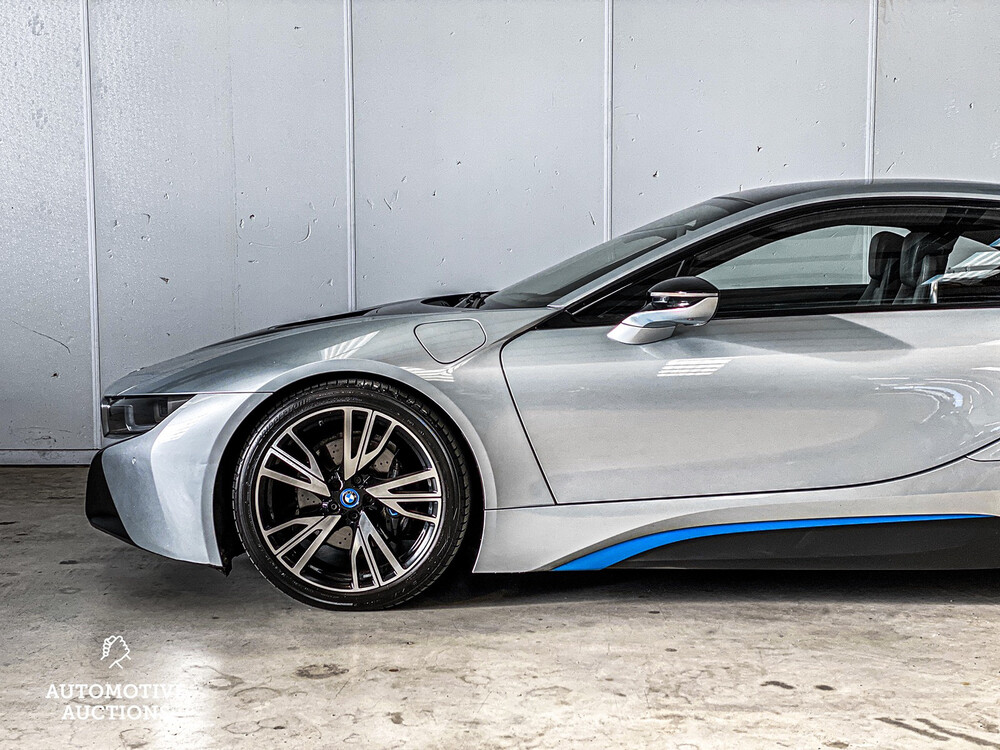 BMW i8 1.5 First Edition 231PS 2015 -Org. NL-, GG-542-N