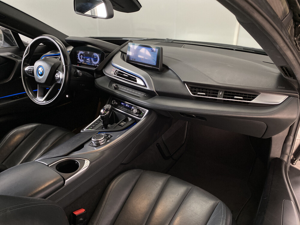 BMW i8 1.5 First Edition 231PS 2015 -Org. NL-, GG-542-N