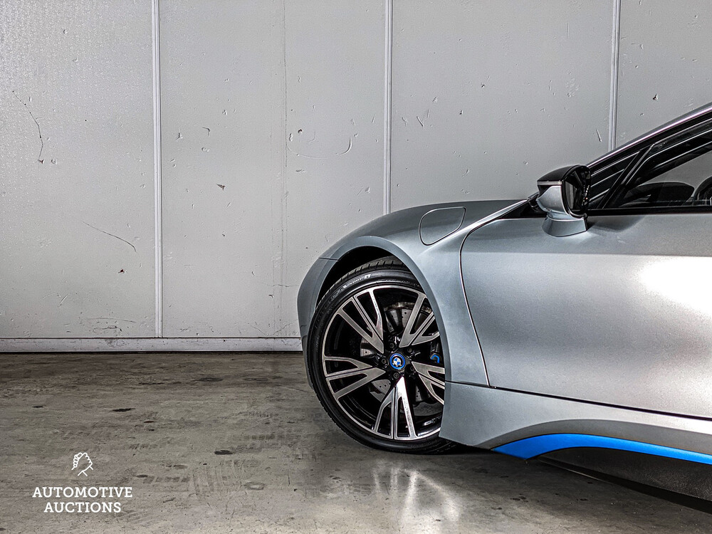 BMW i8 1.5 First Edition 231PS 2015 -Org. NL-, GG-542-N