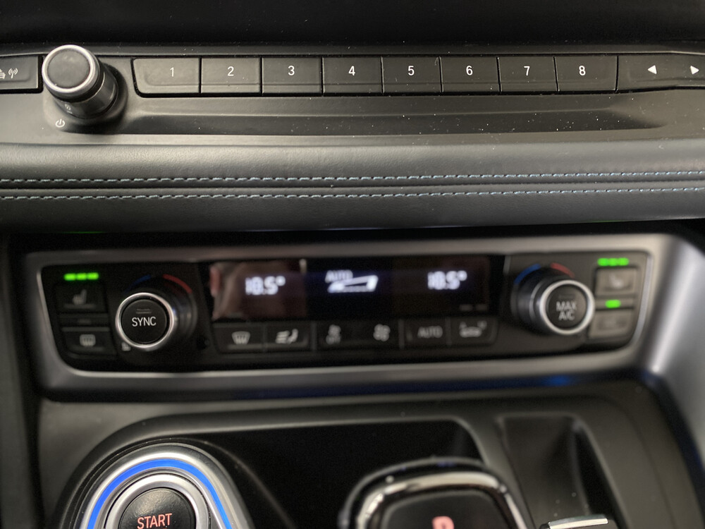 BMW i8 1.5 First Edition 231PS 2015 -Org. NL-, GG-542-N