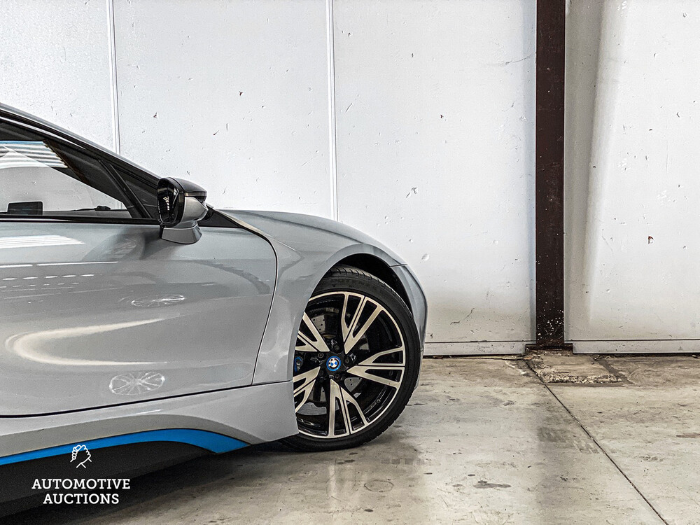 BMW i8 1.5 First Edition 231PS 2015 -Org. NL-, GG-542-N