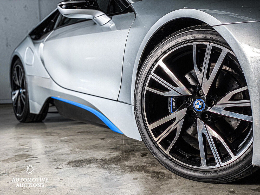 BMW i8 1.5 First Edition 231PS 2015 -Org. NL-, GG-542-N