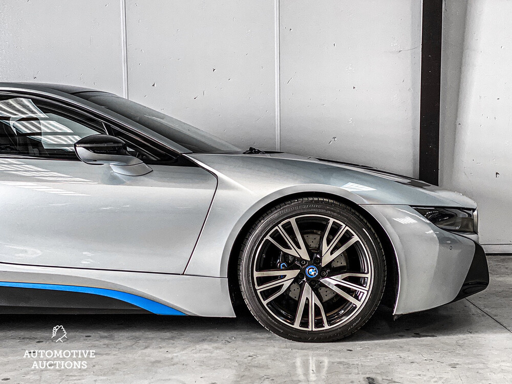 BMW i8 1.5 First Edition 231PS 2015 -Org. NL-, GG-542-N