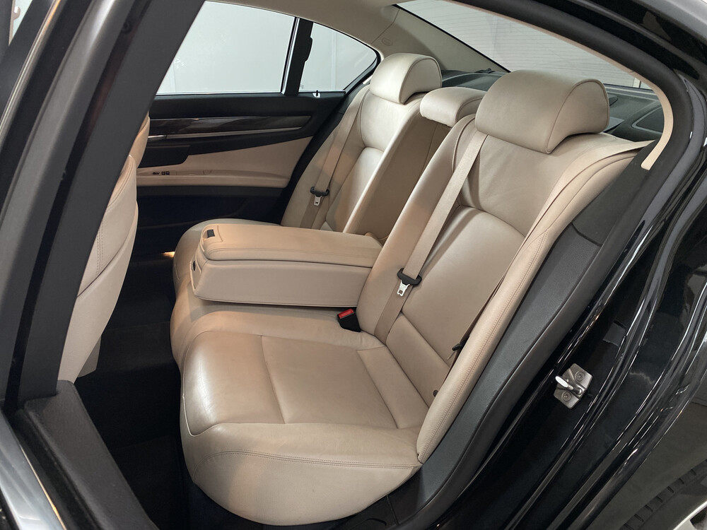 BMW 730d 7er 245PS 2013 -Org. NL-, 58-ZRK-7.