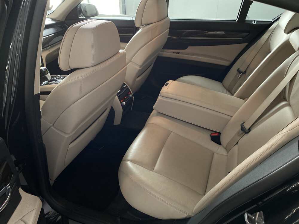 BMW 730d 7er 245PS 2013 -Org. NL-, 58-ZRK-7.