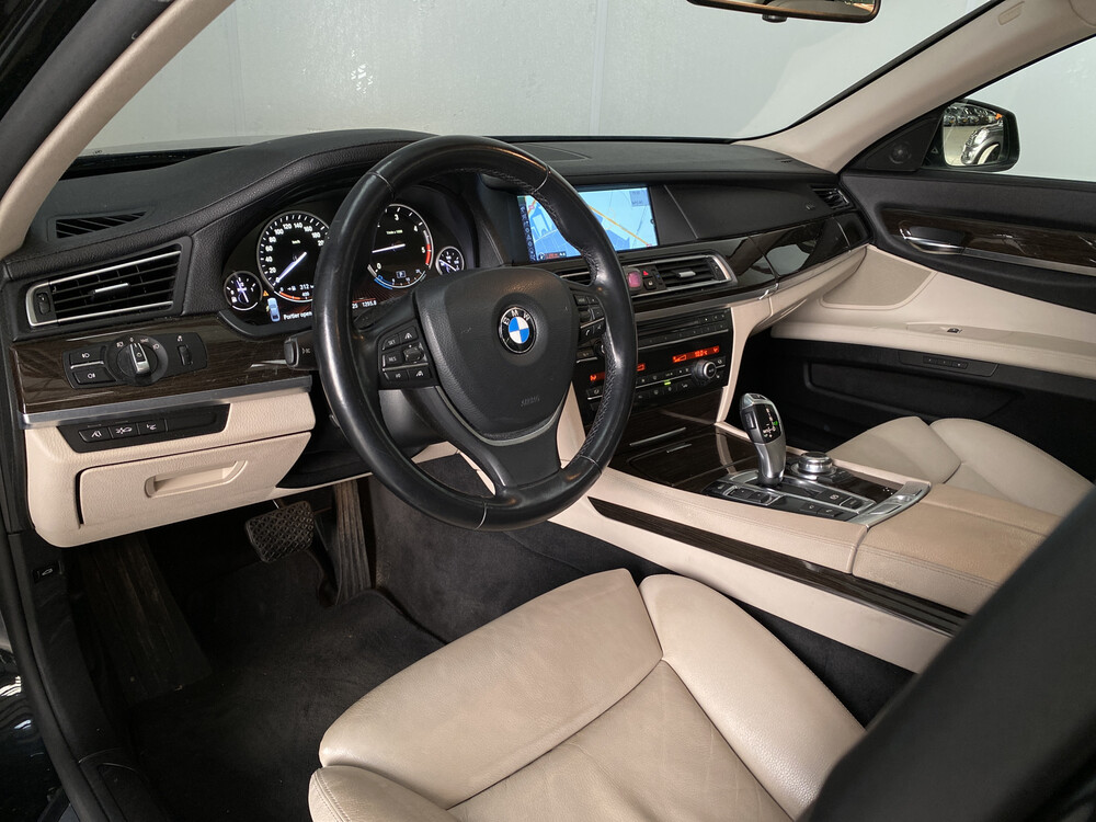 BMW 730d 7er 245PS 2013 -Org. NL-, 58-ZRK-7.