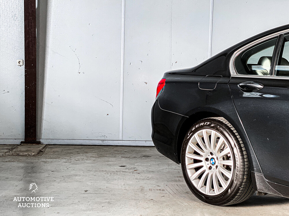 BMW 730d 7er 245PS 2013 -Org. NL-, 58-ZRK-7.