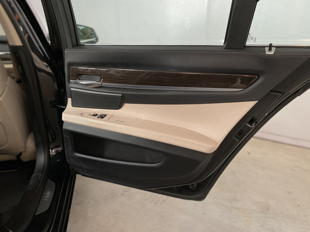 BMW 730d 7er 245PS 2013 -Org. NL-, 58-ZRK-7.