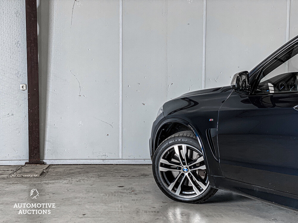 BMW X5 M50d 3.0 6 Zylinder 381PS 2014 -Org. NL-, 7-XTL-18 