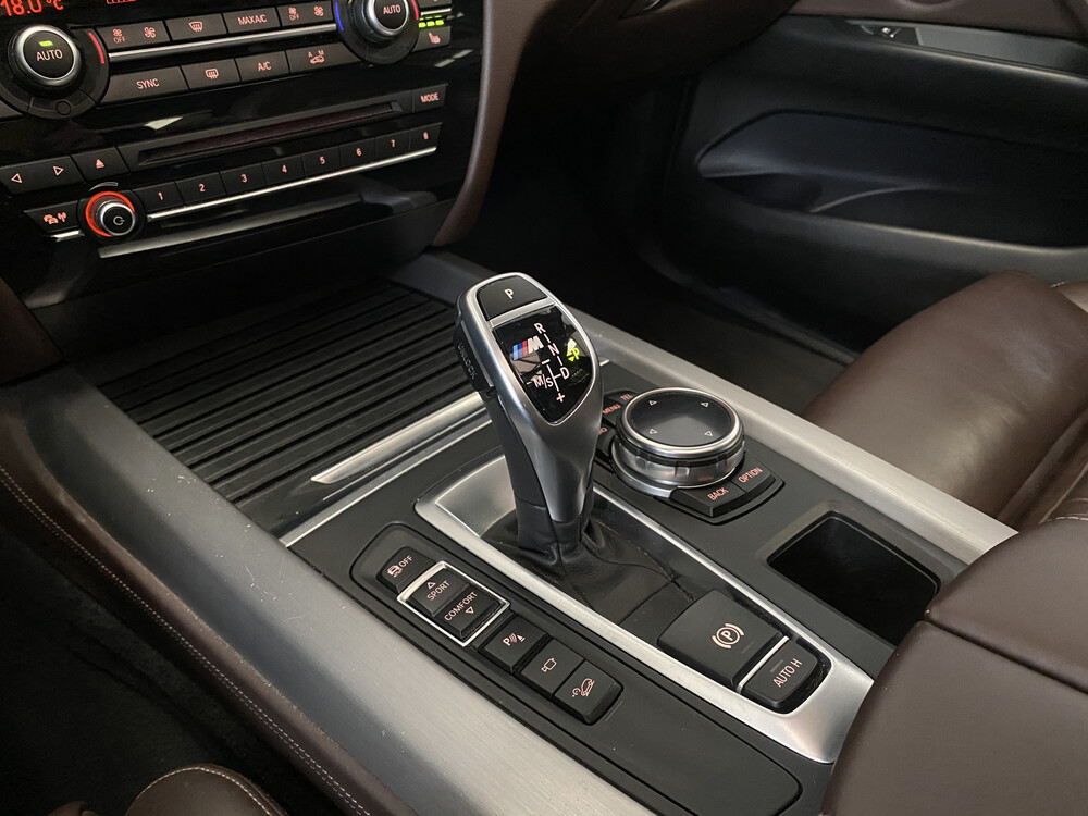 BMW X5 M50d 3.0 6 Zylinder 381PS 2014 -Org. NL-, 7-XTL-18 