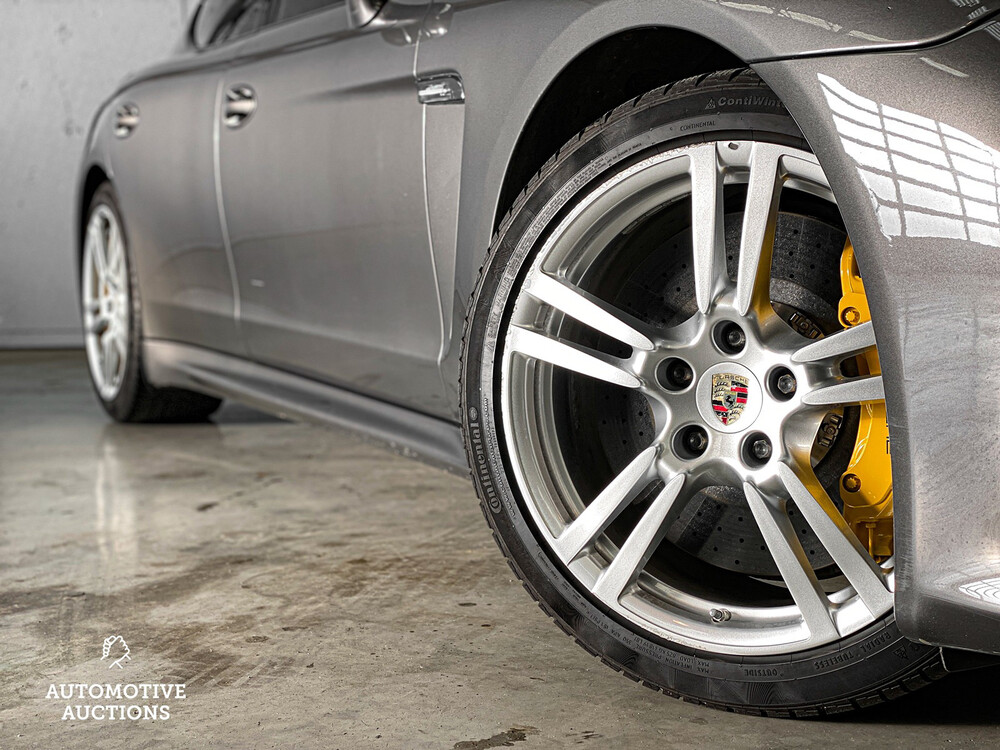 Porsche Panamera 4.8 Turbo S 551PS 2013, 9-KXB-42