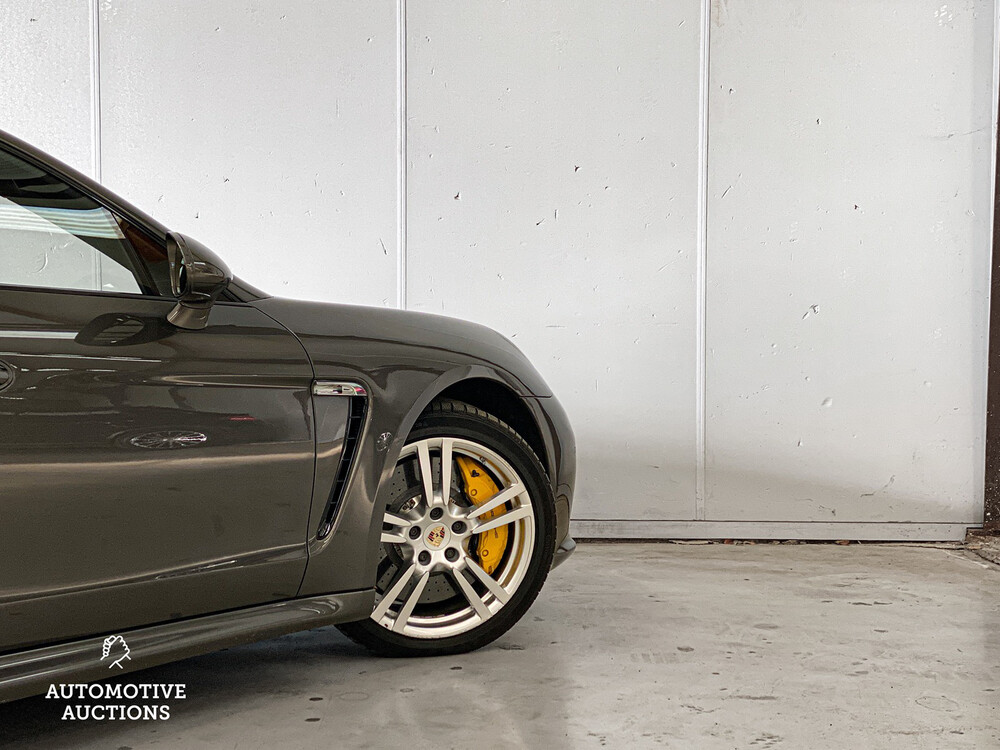 Porsche Panamera 4.8 Turbo S 551PS 2013, 9-KXB-42