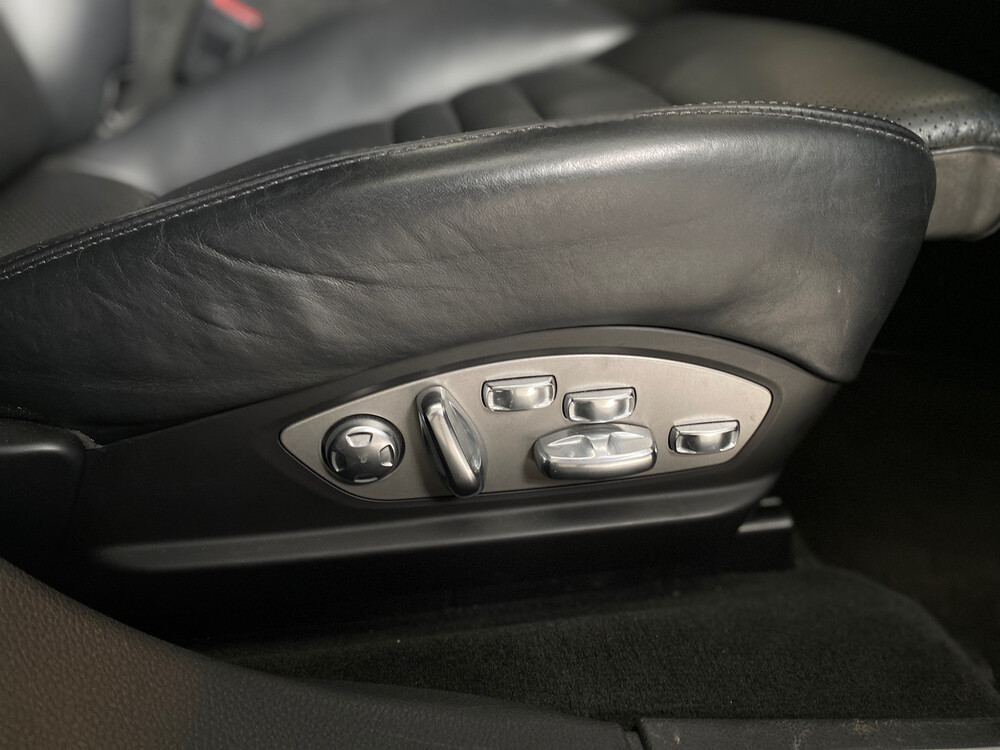 Porsche Panamera 4.8 Turbo S 551PS 2013, 9-KXB-42