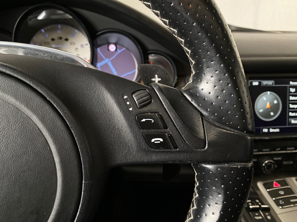 Porsche Panamera 4.8 Turbo S 551PS 2013, 9-KXB-42