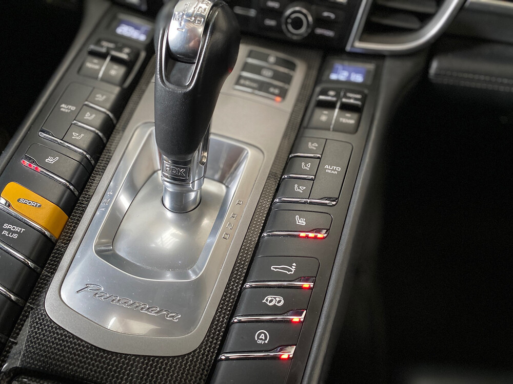 Porsche Panamera 4.8 Turbo S 551PS 2013, 9-KXB-42