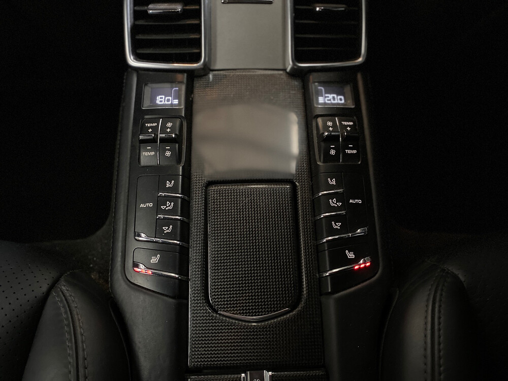 Porsche Panamera 4.8 Turbo S 551PS 2013, 9-KXB-42