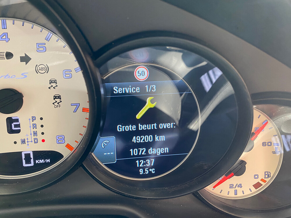 Porsche Panamera 4.8 Turbo S 551PS 2013, 9-KXB-42