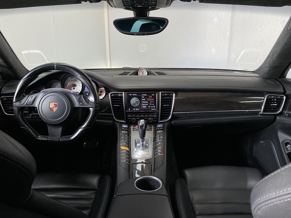 Porsche Panamera 4.8 Turbo S 551PS 2013, 9-KXB-42