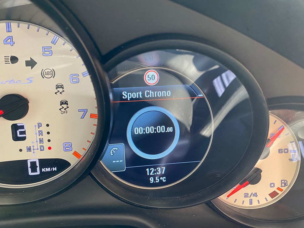 Porsche Panamera 4.8 Turbo S 551PS 2013, 9-KXB-42