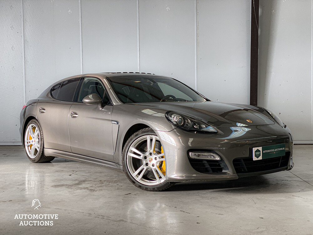 Porsche Panamera 4.8 Turbo S 551PS 2013, 9-KXB-42