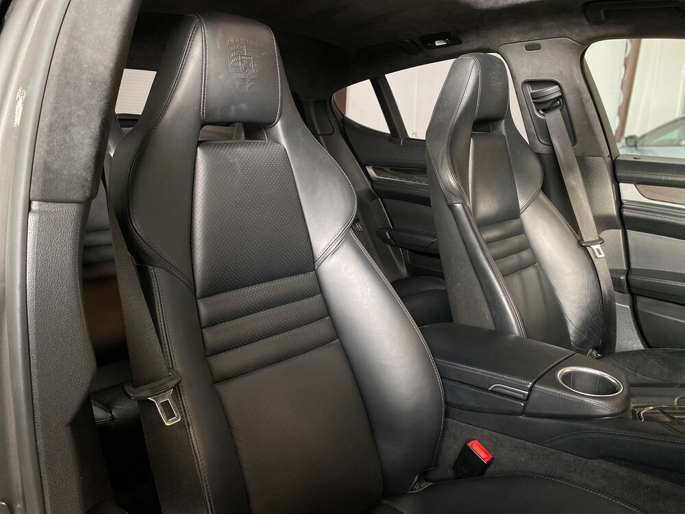 Porsche Panamera 4.8 Turbo S 551PS 2013, 9-KXB-42