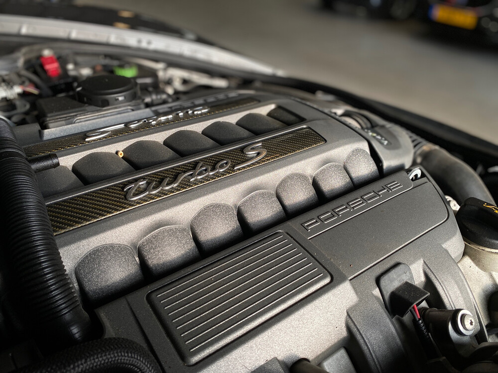 Porsche Panamera 4.8 Turbo S 551PS 2013, 9-KXB-42