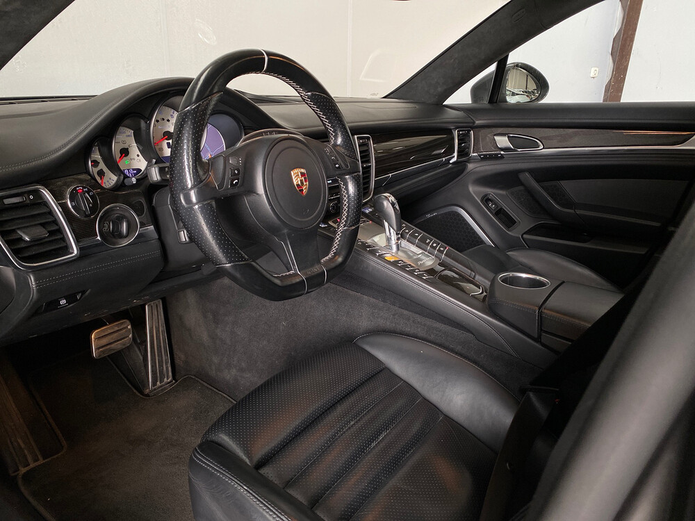 Porsche Panamera 4.8 Turbo S 551PS 2013, 9-KXB-42