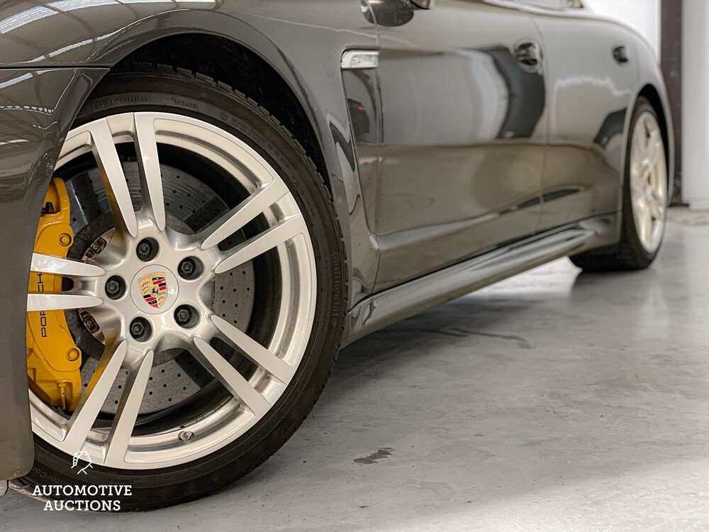 Porsche Panamera 4.8 Turbo S 551PS 2013, 9-KXB-42