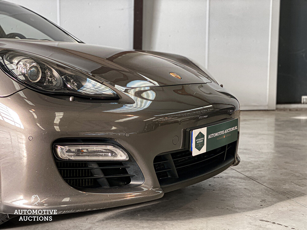 Porsche Panamera 4.8 Turbo S 551PS 2013, 9-KXB-42